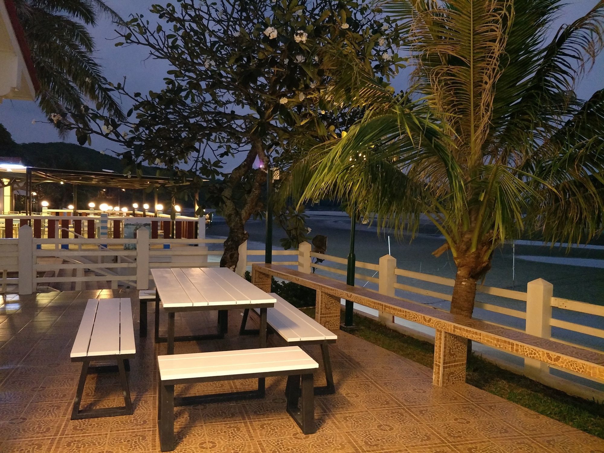New Travel Beach Hotel & Resort Chao Lao Beach Exterior photo