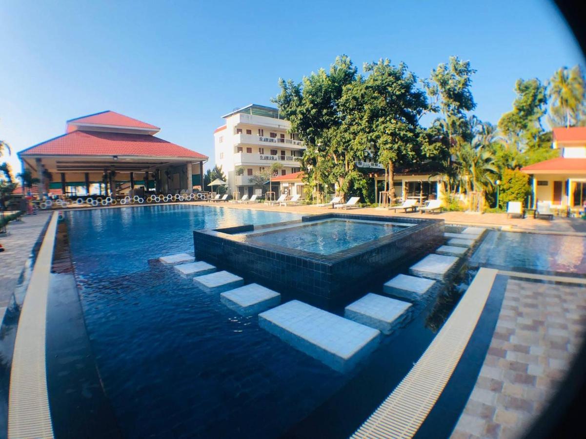 New Travel Beach Hotel & Resort Chao Lao Beach Exterior photo
